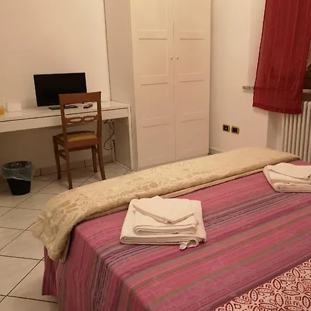 Sul Confine بيت ضيافة *